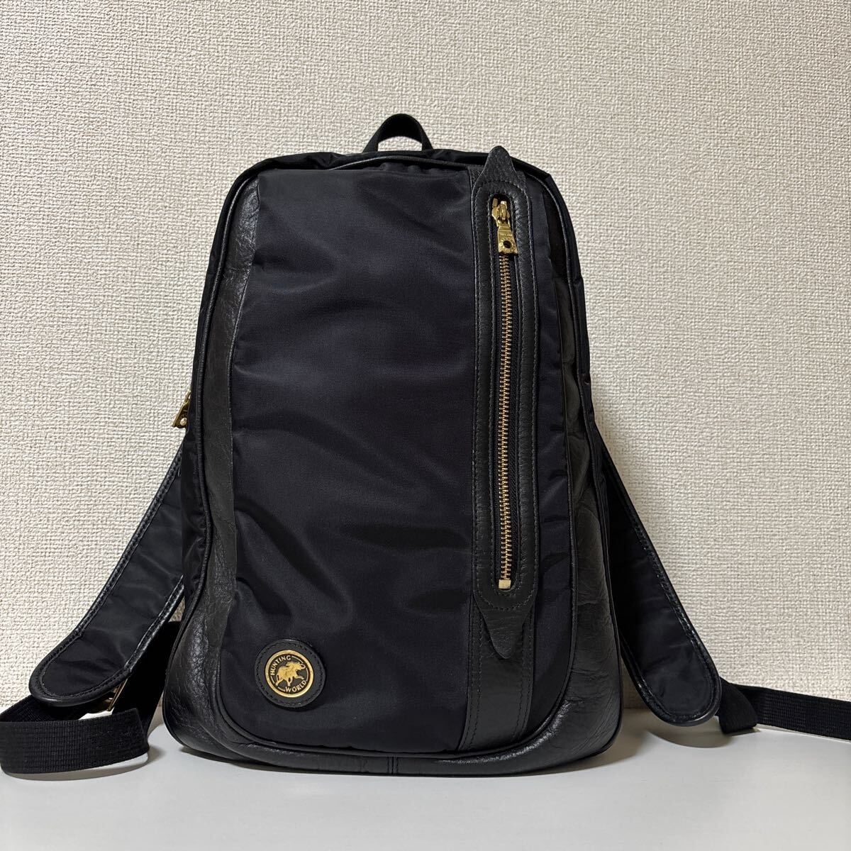 Yahoo!オークション -「ハンティングワールドバックパック」の