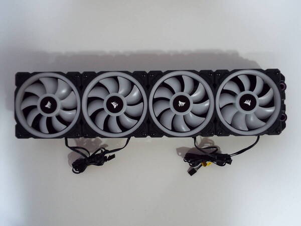 送料無料 コルセア CORSAIR Hydro X Series XR7 480mm 水冷ラジエーター + 12cm 120mm RGB ファン 4基 水冷 ラジエーター