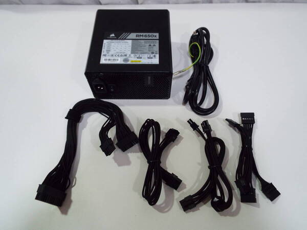 送料無料 CORSAIR 650W PC電源 ATX電源 フルプラグイン RM650x Zero RPM Fan Mode 対応