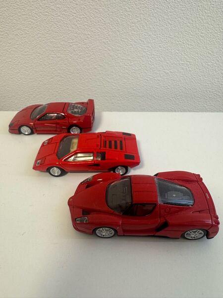 トミカ プレミアム F40 エンツォ フェラーリ ランボルギーニ カウンタック ミニカー