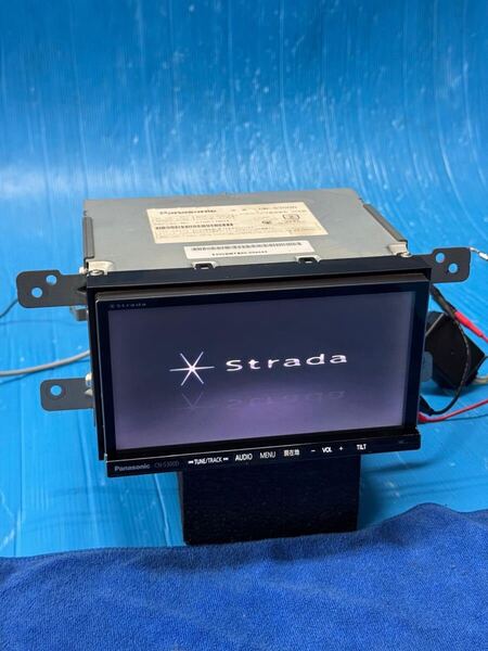 Panasonic パナソニック CN-S300D ストラーダ SD ナビ CD/DVD/フルセグ TV/Bluetooth/FM/USB/VTR/iPod 2011年