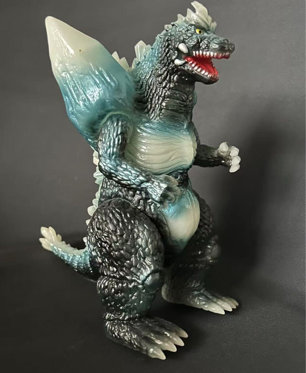 マーミット スペースゴジラ 一期 ソフビ Yahoo!オークション -「スペースゴジラマーミット」の落札相場