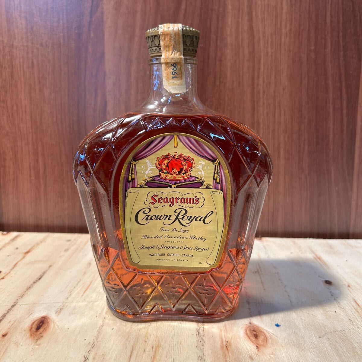 Yahoo!オークション -「ウイスキー(royal)15年」(カナディアン