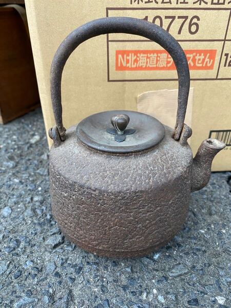 鉄瓶 小ぶり 小さい鉄瓶 煎茶道具 湯沸 急須 龍文堂 茶器 時代物 鉄器