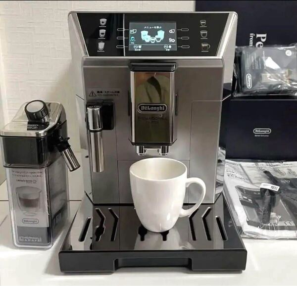 超美品!DeLonghi高 デロンギ プリマドン全自動コーヒーマシンECAM55085 カプチーノ コーヒーメーカー