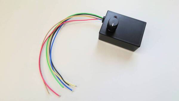 送料込み!! S/W内蔵 無段階調整式間欠ワイパーⅤ 12V用だけど6Vモーター使用可能 ブラック