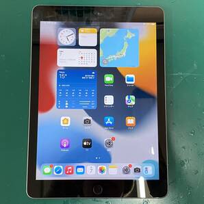 iPad5 Wi-Fiモデル 32GB スペースグレイ 中古品 A1822