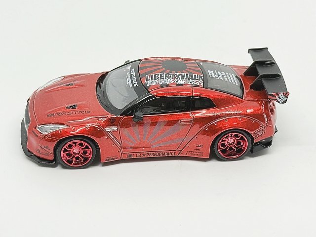 Yahoo!オークション -「lb works gt-r」(ミニカー) の落札相場