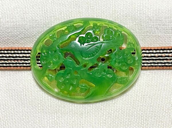 NO.1753 帯留め 三分紐用 樹脂製 梅に鶯 花 鳥 リメイク品(帯留 帯飾り 和装小物)ハンドメイド品