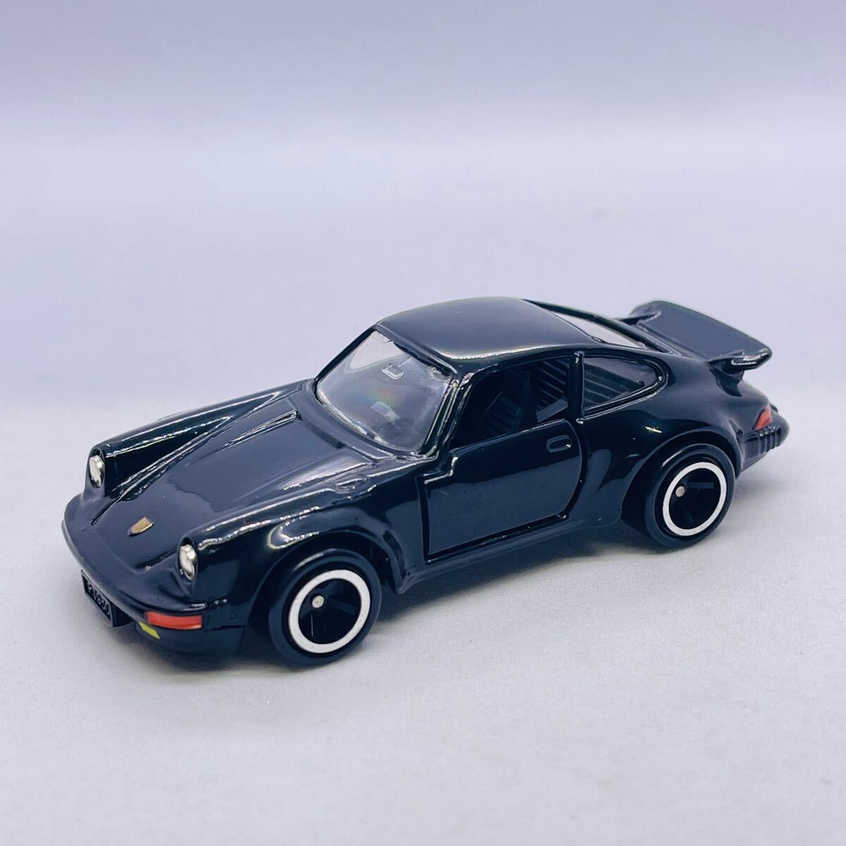 TOMICA トミカ ポルシェ930 ターボ 緑色 箱付き TOMICA トミカ ポルシェ930 ターボ 緑色 箱付き TOMICA トミカ
