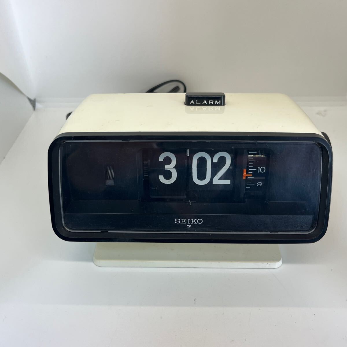 当時物 セイコー パタパタ時計 QN-502R 置時計 目覚まし時計 当時物 セイコー パタパタ時計 QN-502R 置時計 目覚まし時計