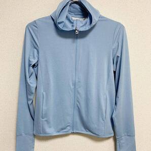 新品 S ★ コストコ Weatherproof レディース パーカー ブルー UVカット 速乾 ドライ フルジップ 長袖 ラッシュガード 水色