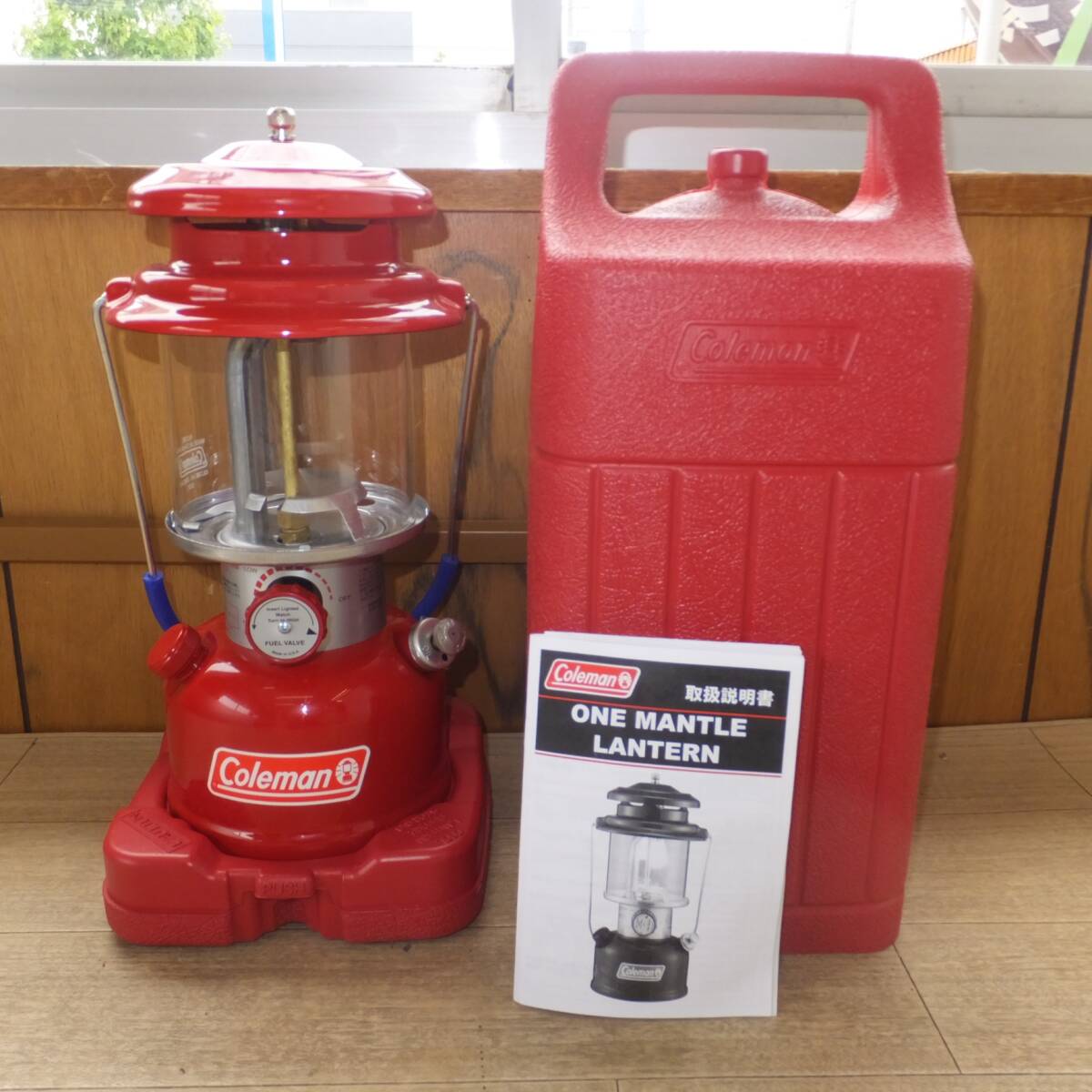 ワンマントルランタン(レッド)の通販｜キャンプ用品のコールマン