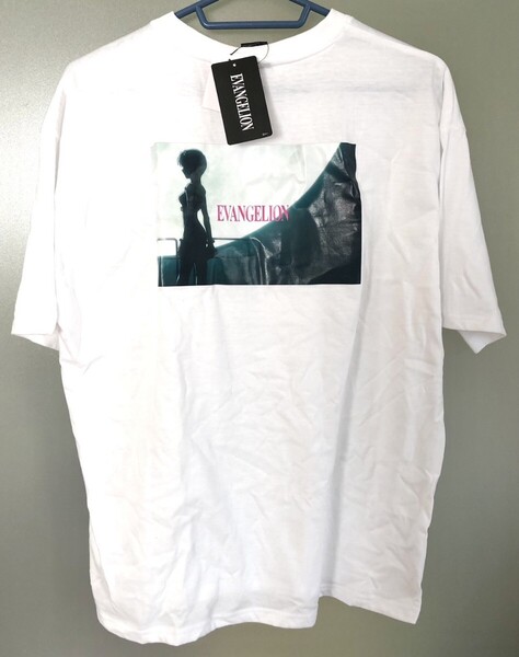 新品 新世紀エヴァンゲリオン 綾波レイ 5分袖Tシャツ 白 Mサイズ 半袖Tシャツ 晩夏物 林原めぐみ Mサイズに変更可能 匿名配送 送料無料