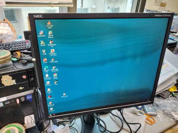 19インチ 4:3 液晶モニター 色ムラあり NEC LCD1990SXi 1280x1024解像度