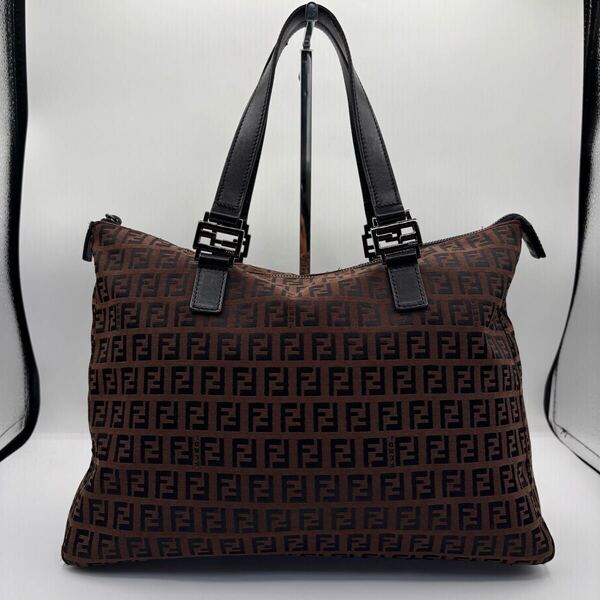 美品 FENDI フェンディ ズッカ柄 ズッキーノ ハンドバッグ ブラウン