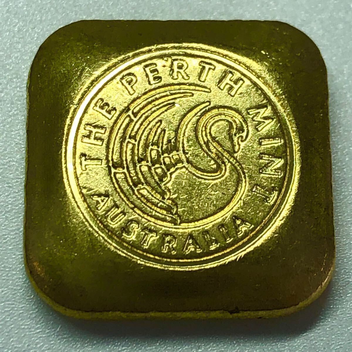 A348オーストラリア 金貨 The perth 記念 四角金貨 小型金貨
