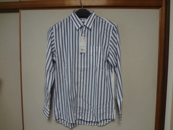 新品。ユニクロの長袖シャツ、メンズSサイズ、綿100.ブルーストライプ、ダブルストライプ