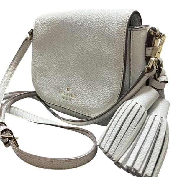 ケイトスペード ニューヨーク kate spade ショルダーバッグ レザー タッセル ミニポシェット サコッシュ 斜め掛け サコッシュ ホワイト 白