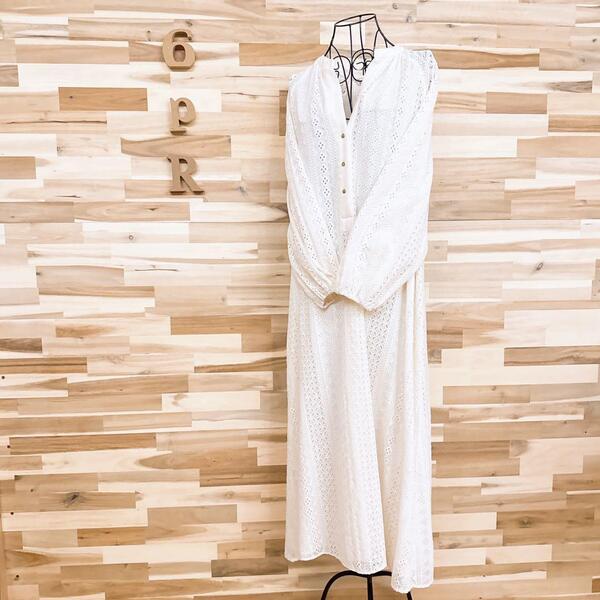 【ザラ】カットワーク 花柄 レース ロング ワンピース 長袖 M アイボリー【HFby6PR】レディース・洋服・春夏・秋冬【4J6A】