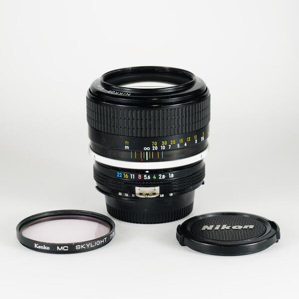 【バランス】動作◎ ニコン Ai Nikkor 85mm F1.8 397