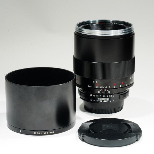 Carl Zeiss Makro Planar 100mm F2 ZF 704