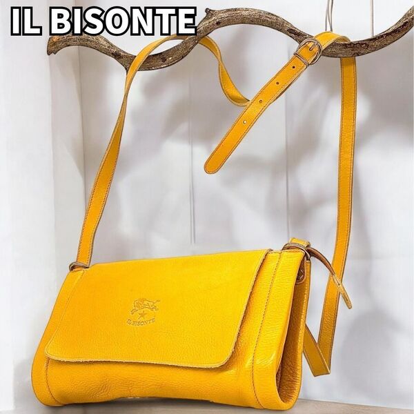 IL BISONTE イルビゾンテ ショルダーバッグ ショルダーポーチ フラップ ロゴ型押し イタリアンレザー 本革 レディース イエロー