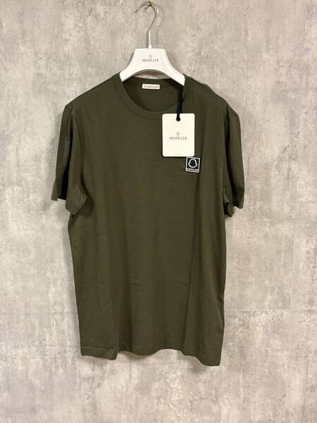 ☆新品未使用タグ付き☆ MONCLER maglia embroydered T-SHIRT Tシャツ ダークグリーン色 Mサイズ
