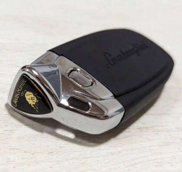 希少 新品 ランボルギーニ キーレス Lamborghini ロゴ キーホルダー ブランクキー グッズ レプリカキー