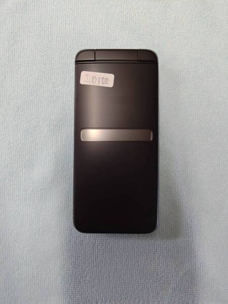 I0100【美品】京セラ 携帯電話 GRATINA au KYF39 ブラック (カメラあり) 本体のみ