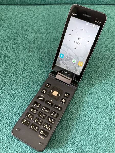 良品 GRATINA au KYF39 4G 京セラ ケータイ ガラケー ガラホ カメラ有 携帯電話 I0151