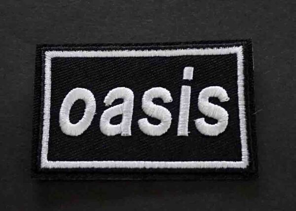 《黒白OS四角》黒白■新品未使用 『oasis/オアシス』イギリス バンド 刺繍ワッペン(パッチ) ■ミュージック 音楽 楽器 仲間 ■