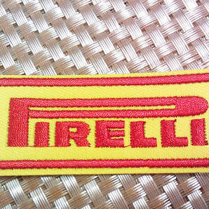S車魂《黄赤Piタイヤ長方形》新品イタリア ピレリPirelli レーシング タイヤ インテル 刺繍ワッペン◆サッカー自動車 モータースポーツ