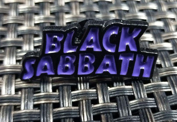 《紫黒BS音楽》◆新品■『Black Sabbath /ブラック・サバス』イングランド ロックバンド ピンバッジ バッチ ■ミュージック 音楽 楽器