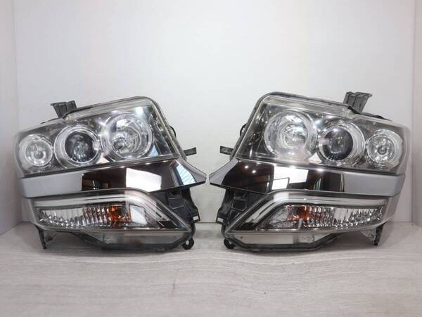 キレイ HID 【コーティング済】 キセノン 迅速発送 KOITO 100-62038 管理BR53-1 N-BOX カスタム JF1 JF2 ヘッドライト 左右