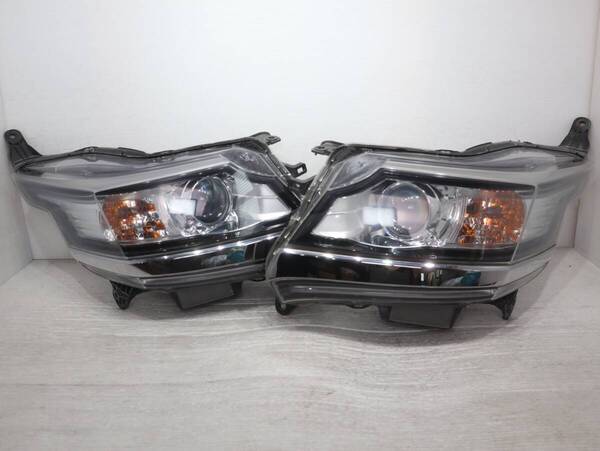 キレイ 破損なし HID 【コーティング済】 車検〇 100-62161 BR55-7 JH1 JH2 N-WGN Nワゴン カスタム エヌワゴン ヘッドライト 左右