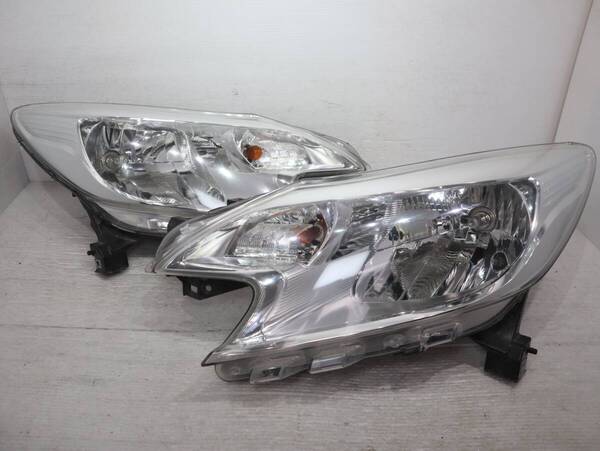 キレイ 破損なし 【コーティング済】 車検〇 ICHIKOH イチコー 1868 BR58-20 ノート E12 HE12 NE12 SNE12 Nissan Note ヘッドライト 左右