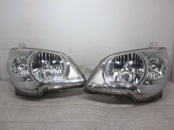 キレイ 破損なし HID 【コーティング済】 車検〇 キセノン 100-51032 管理BR59-11 タント エグゼ カスタム L455S L465S ヘッドライト 左右