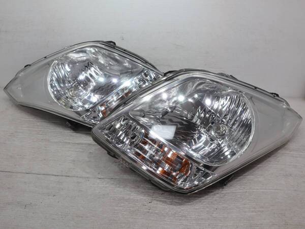 キレイ 破損なし 【コーティング済】 車検◯ 迅速発送 レベライザー KOITO 100-59192 管理BR60-23 ワゴンR MH23S MJ23S ヘッドライト 左右