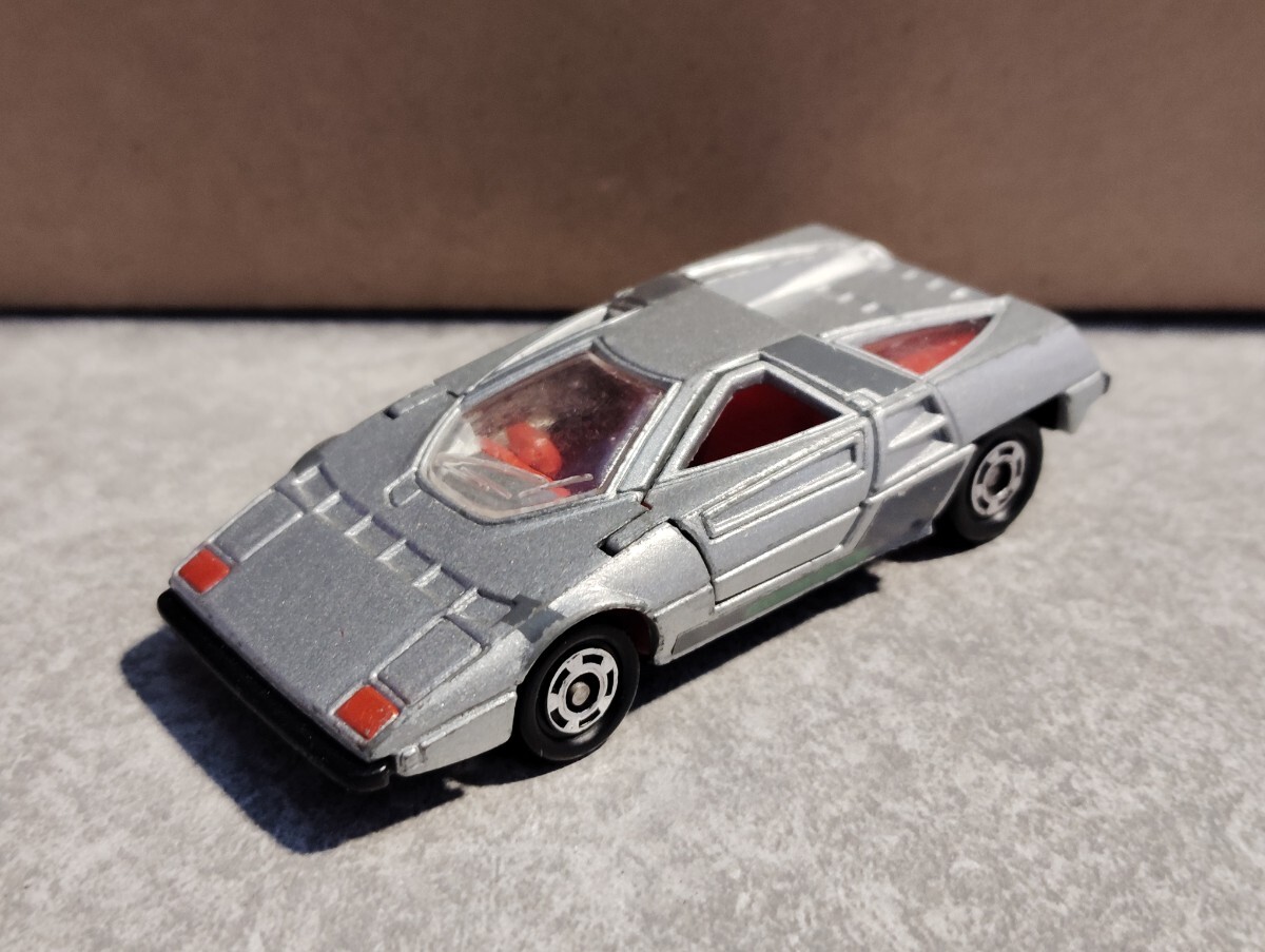 トミカ ダンディ009 童夢-零 シルバーSCALE 1/40 希少品 Yahoo!オークション -「トミカ童夢零」の落札相場・落札価格