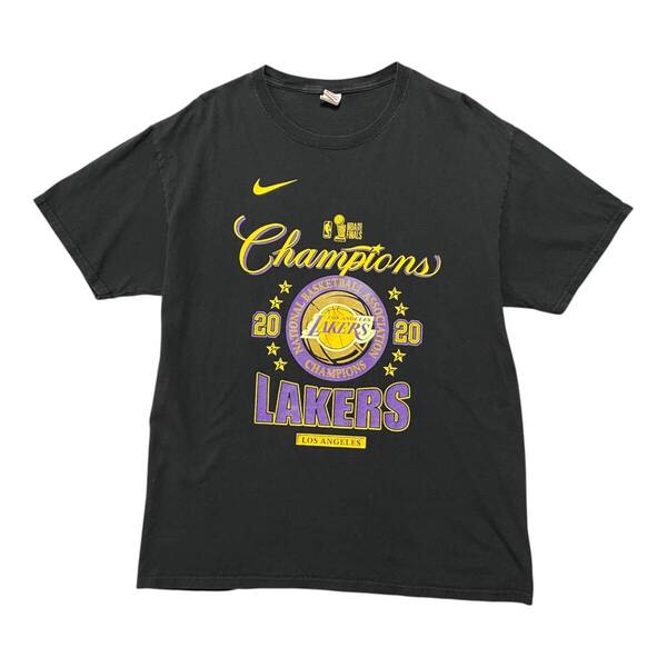 USA 古着 NBA ロサンゼルスレイカーズ Tシャツ ロゴ プリント ブラック バスケットボール クルーネック メンズL BA3864
