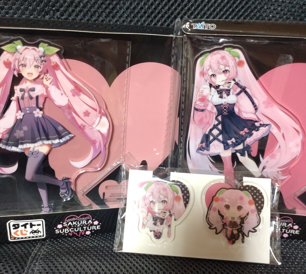 桜ミク 初音ミク フィギュア 10体 アクリルスタンド アクスタ5点 まとめ売り Yahoo!オークション -「桜ミク アクリル」の落札相場・落札価格