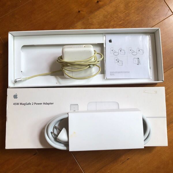 Apple MD592J/A MacBook Air用ACアダプター