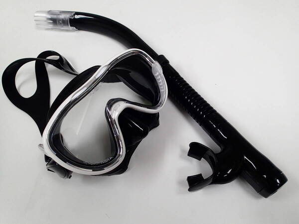 TUSA ティナ一眼マスク・スノーケルセット 未使用新品