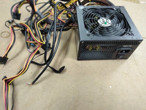 動作確認済】電源ユニット 550W KEIAN KT-S550-12A2 80PLUS STANDARD