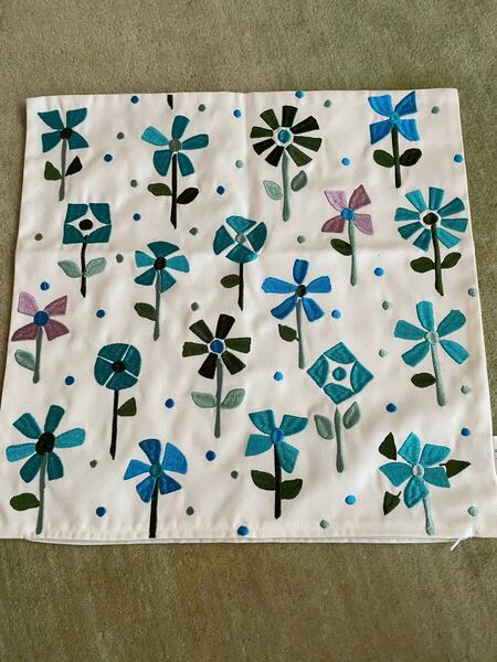 ネコポス発送【シビラ】モリノ 刺繍 クッションカバー 45×45 ブルー【羽毛布団 枕 シビラカバー ダウンケット出品中です】