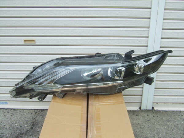 送料無料 トヨタ ハリアー 前期 ヘッドライト 左 81070-48890 81150-48890 KOITO 48-147 ZSU60W AVU65W HARRIE 純正 LED ヘッドランプ 52