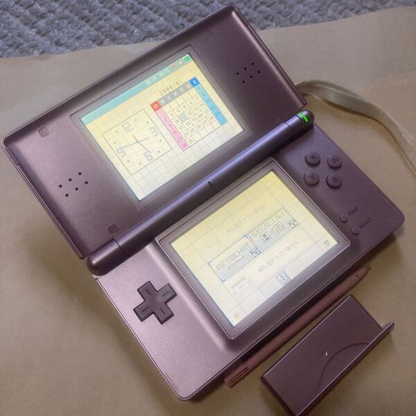 送料無料 美品 ニンテンドーDS Lite タッチペン付 USG-001 メタリックロゼ NINTENDODS NDS NINTENDO ニンテンドー DS Lite DSlite