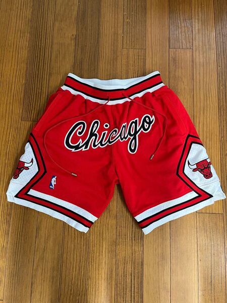 Just Don Mitchell&Ness Mサイズ ジャストドン ミッチェルアンドネス ショートパンツ nba シカゴブルズ jordan ジョーダン NIKE