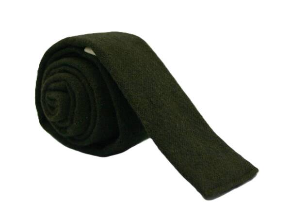 【新品】送料無料 Helios SOLID WOOL TIE OLIVE・日本製・ネクタイ・ナロータイ・メンズ・ビジネス・フォーマル・カジュアル・スクエア